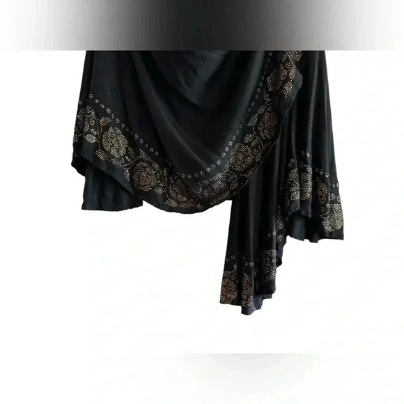 Elizabeth Gillet Kimono - One Size with flowy floral sleeves - Picture 11 of 11